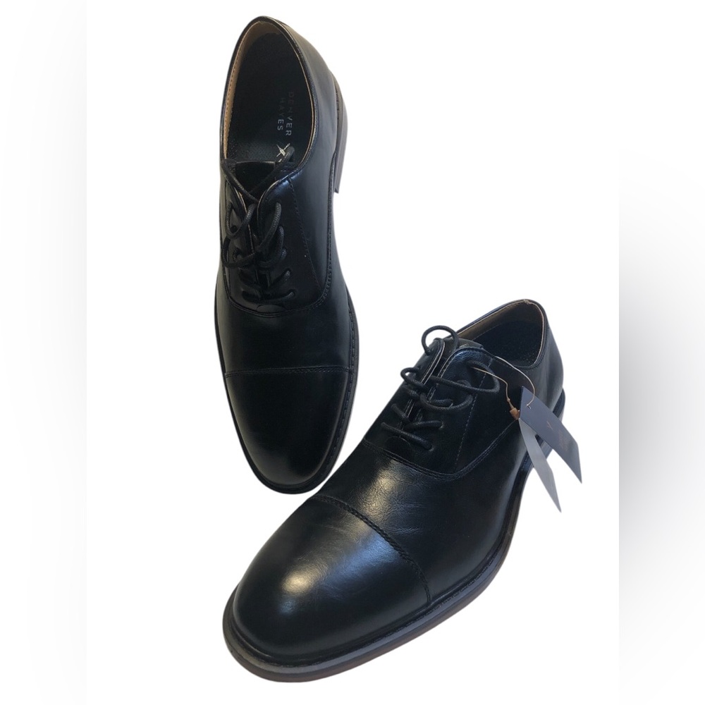 Denver Hayes Mens Black Dress Shoe Size 10 NWT